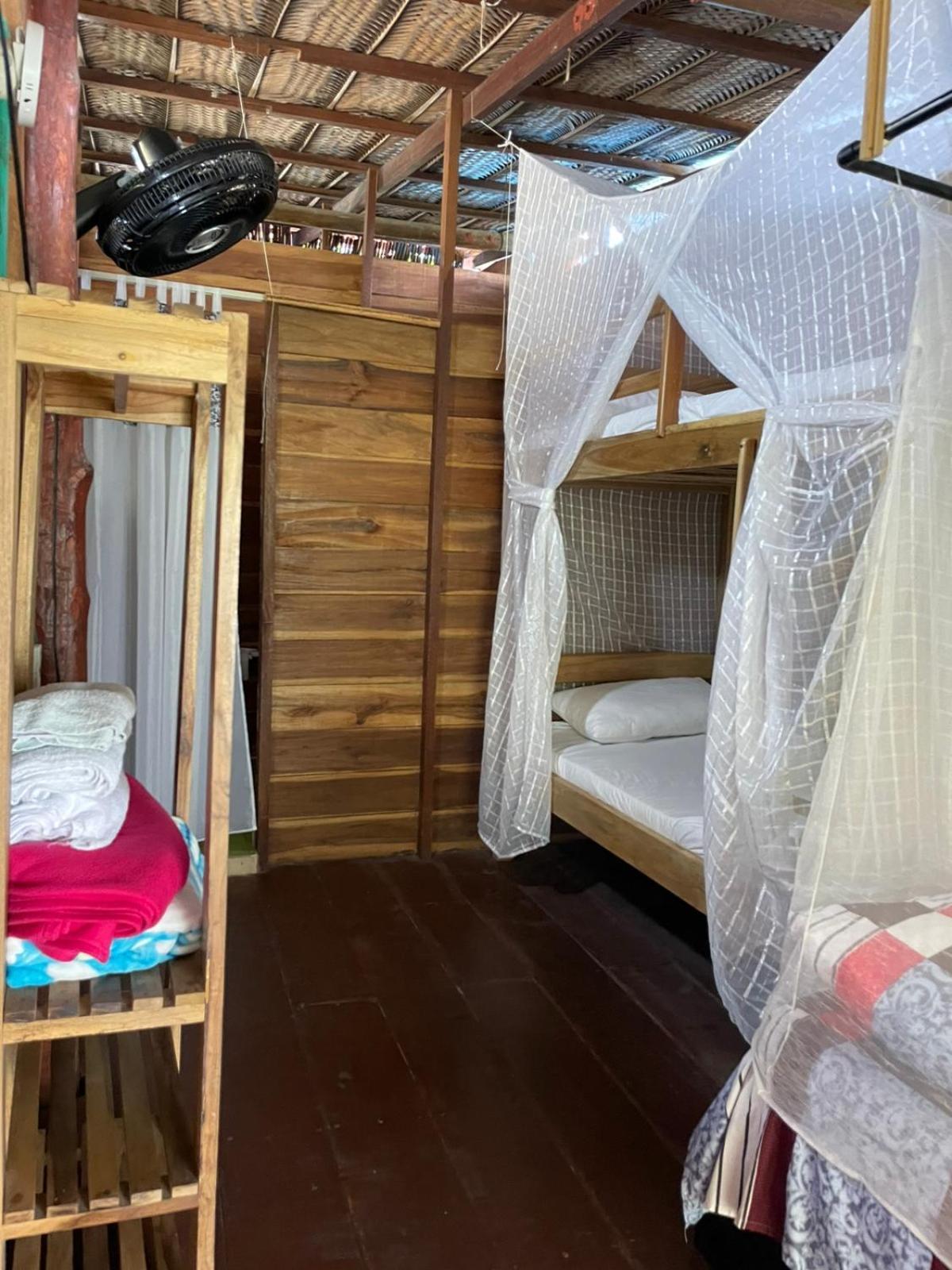 Hostal Estrellas Del Tayrona Playa Mendihuaca Guachaca Room photo